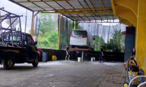 Cuci Mobil di Jambi
