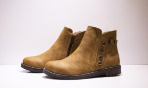 Jenis Bahan Sepatu Nyaman