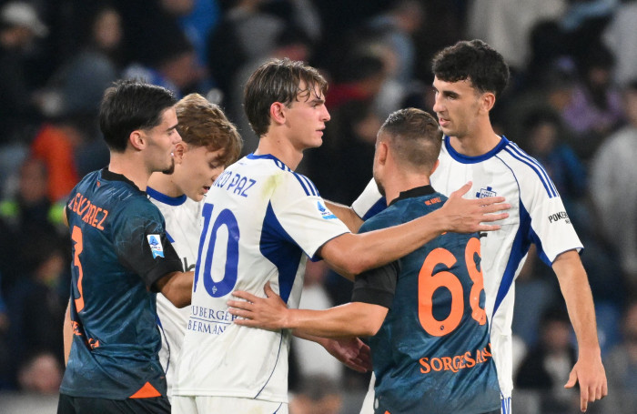 Como Berhasil Tahan Imbang Napoli