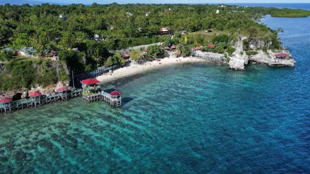 Pulau Tenang Majene