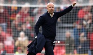 Liverpool Dianjurkan Pecat Arne Slot