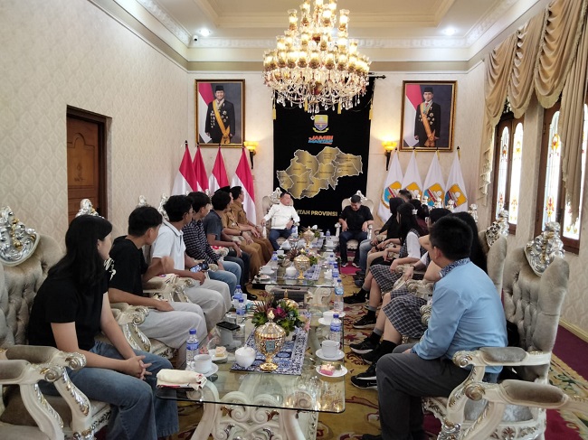 Gubernur Al Haris Lepas Tim DBL