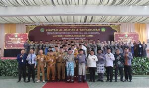 Khataman Al-Qur'an dan Tasyakuran Khataman Al-Qur'an dan Tasyakuran