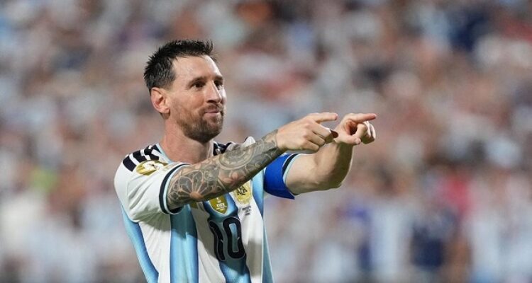Messi Menolak Tua