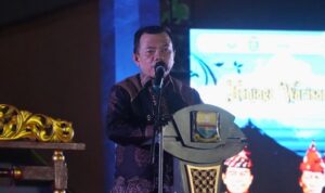 Gubernur Al Haris Gubernur Al Haris